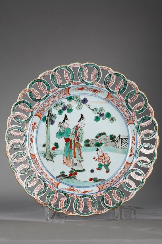Plateս with rim reticulated - Famille verte porcelain - Kangxi period | MasterArt
